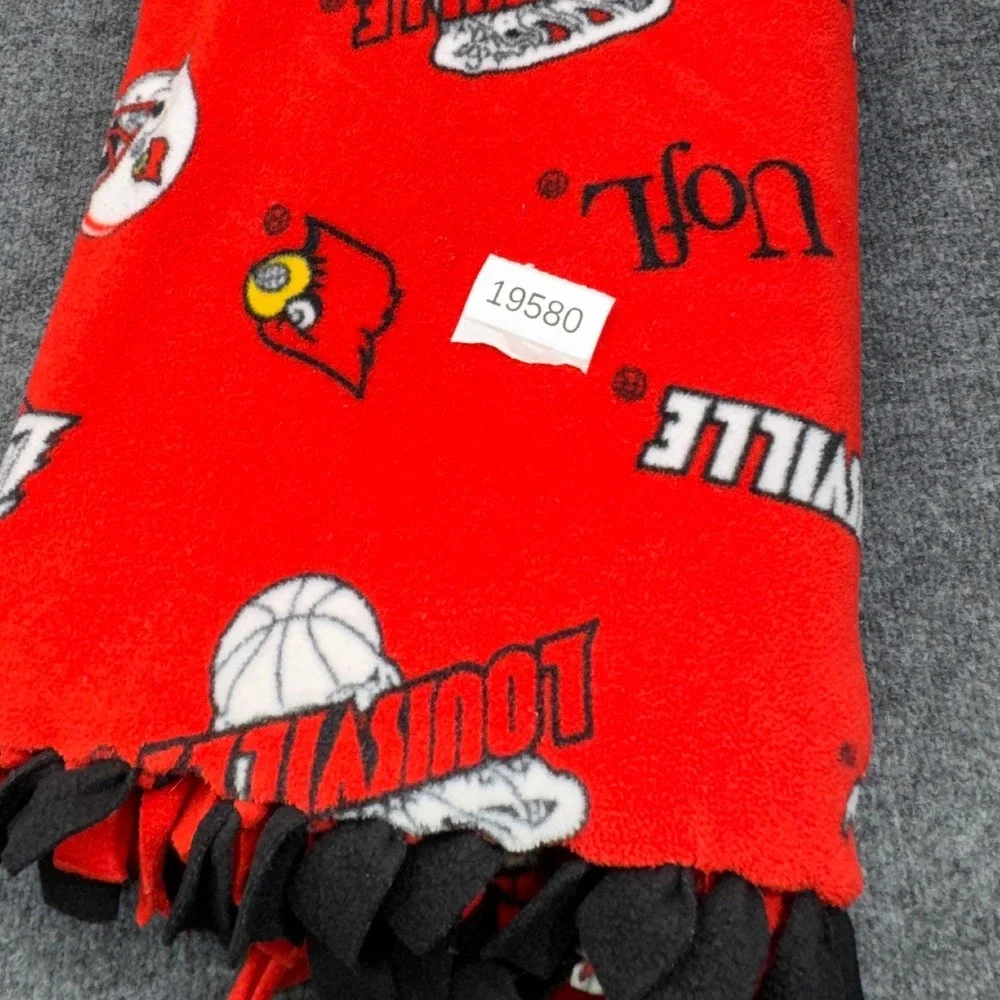 Louisville Cardinals NCAA Fleece Tie Blanket Red Black OS Gameday Tailgate Fan